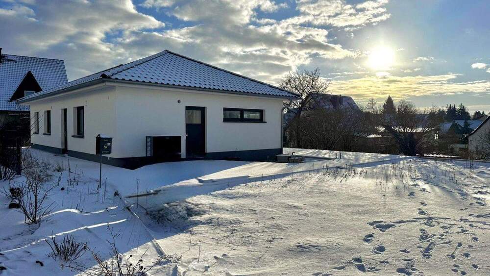 Bungalow Waren (Müritz) Waren - 4 Zimmer, 92 m&sup2;, 410.000&euro; | Angebot:25632130