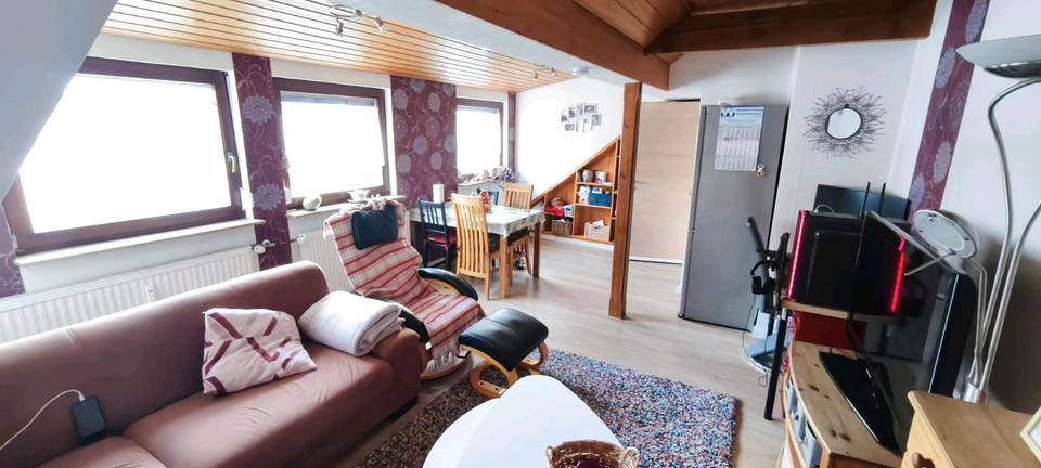 2 Zimmer Dachgeschoss Wohnung in Waldhilsbach 2 zimmer