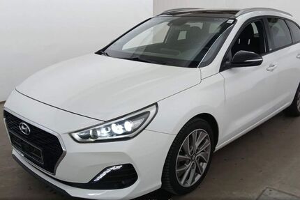 Hyundai i30 110.900 km 14.480 &euro; Detmold 32758