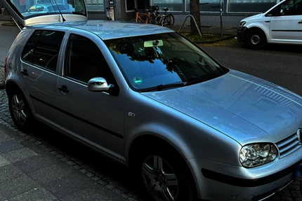 VW Golf 114.000 km 1.999 &euro; Hildesheim 31139