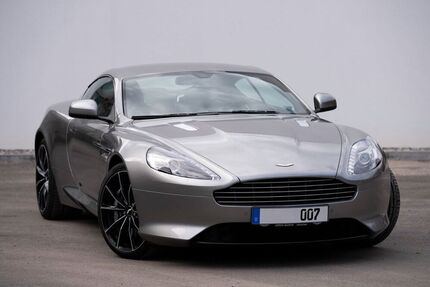 Aston Martin DB9