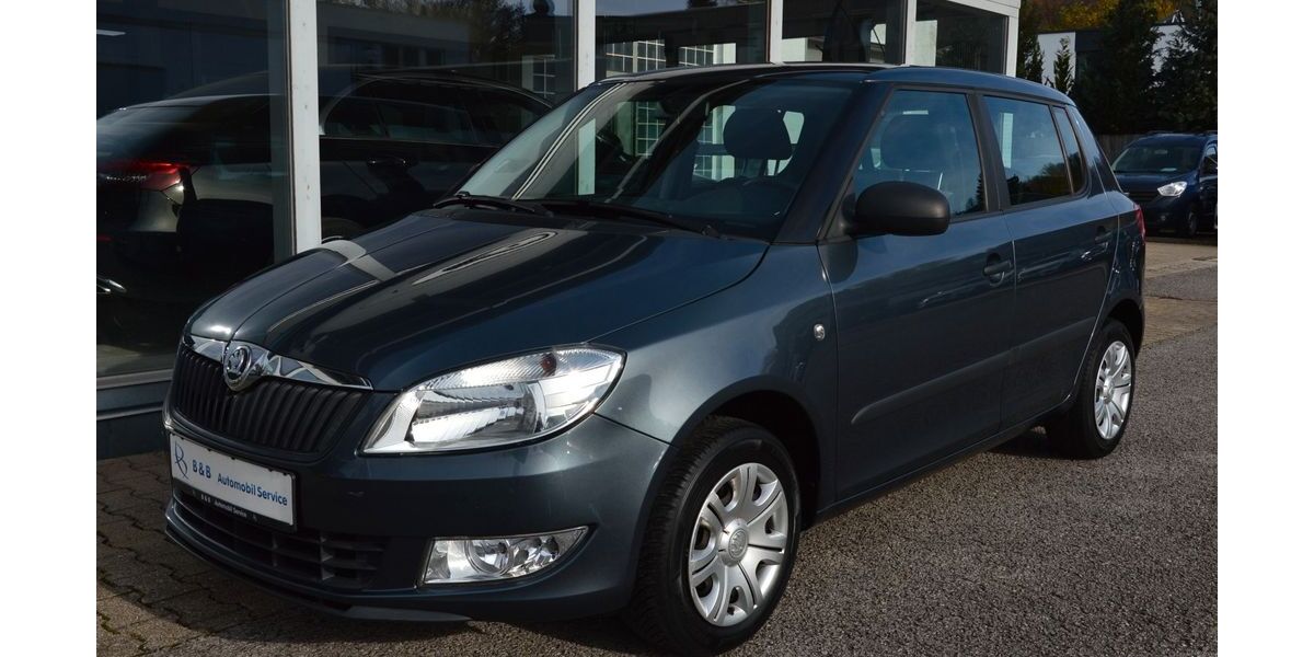 Skoda Fabia 111.561 km 4.890 &euro; Herrenberg bei Stuttgart 71083