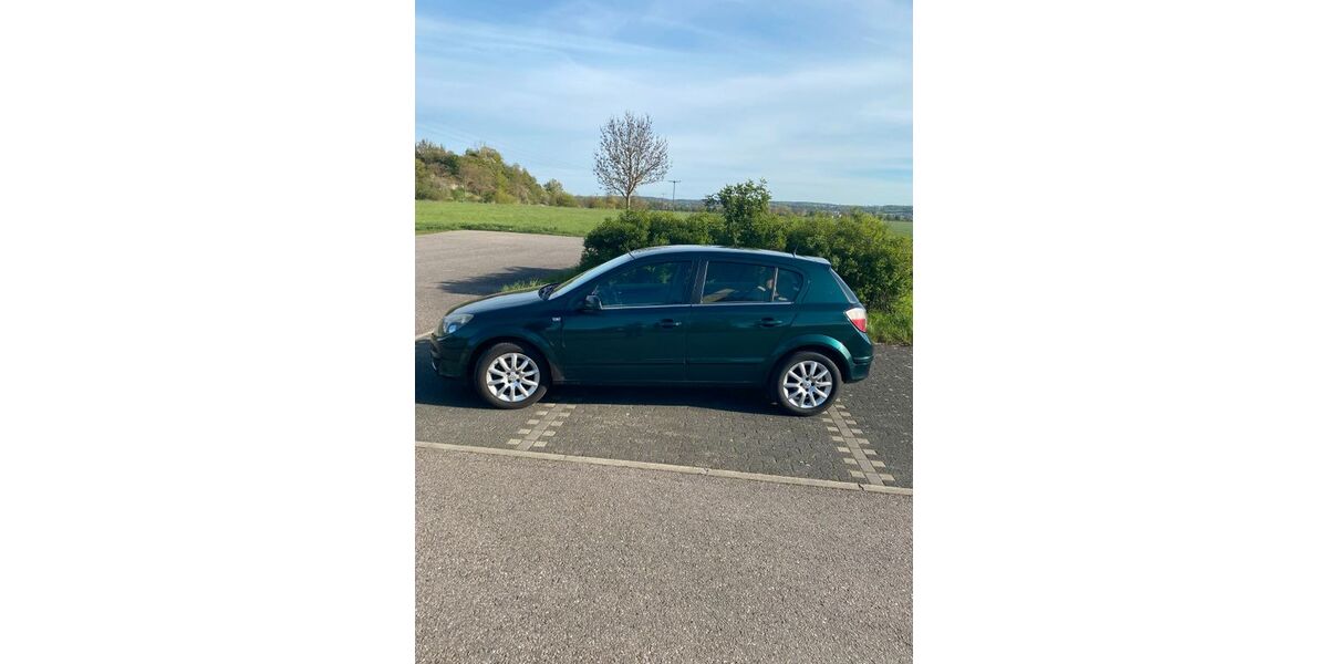 Opel Astra 185.000 km 1.750 &euro; Naumburg 06618