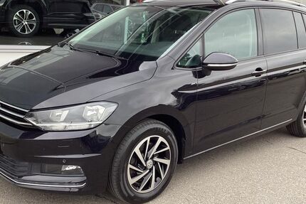 VW Touran 158.200 km 17.990 &euro; Aulendorf 88326