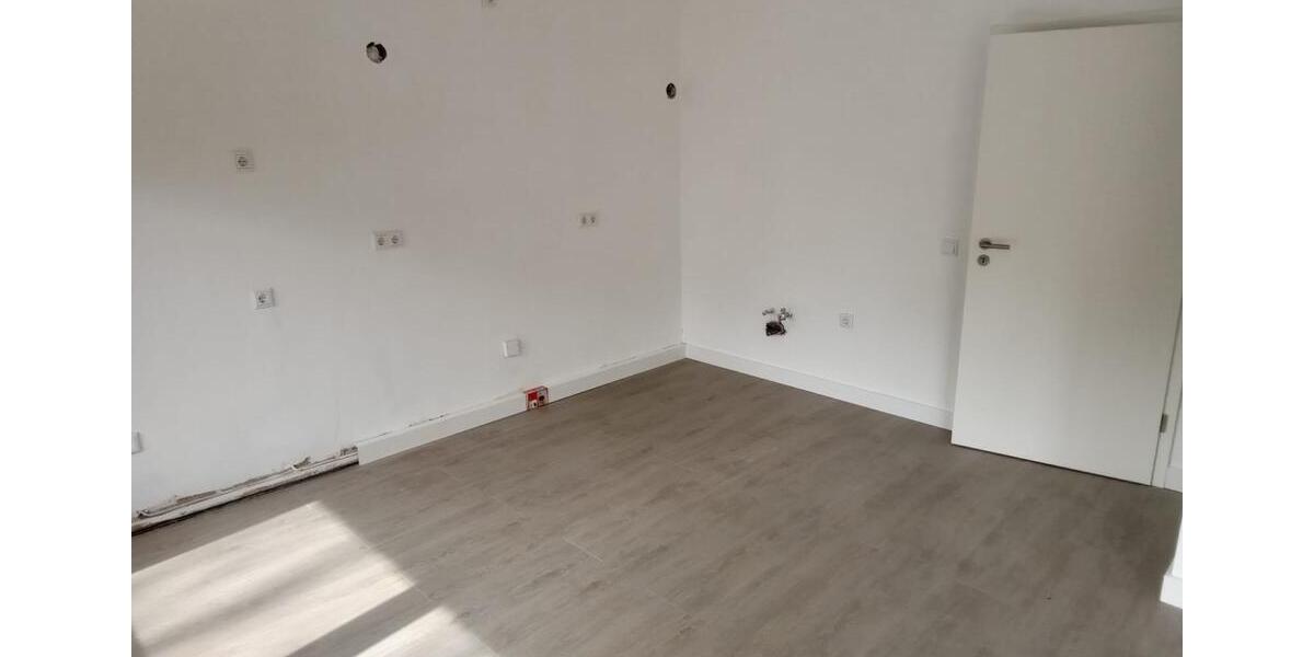 Etagenwohnung Reilingen - 3 Zimmer, 84 m&sup2;, 219.000&euro; | Angebot:25376465