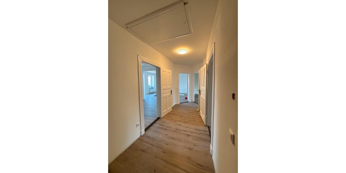 Etagenwohnung Rendsburg - 3 Zimmer, 90 m&sup2;, 1.050&euro; | Angebot:26349160