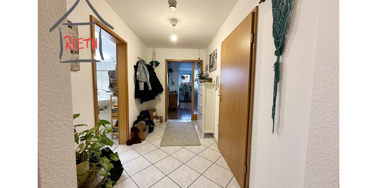 Dachgeschoßwohnung Marbach am Neckar - 3.5 Zimmer, 89 m&sup2;, 995&euro; | Angebot:25375422