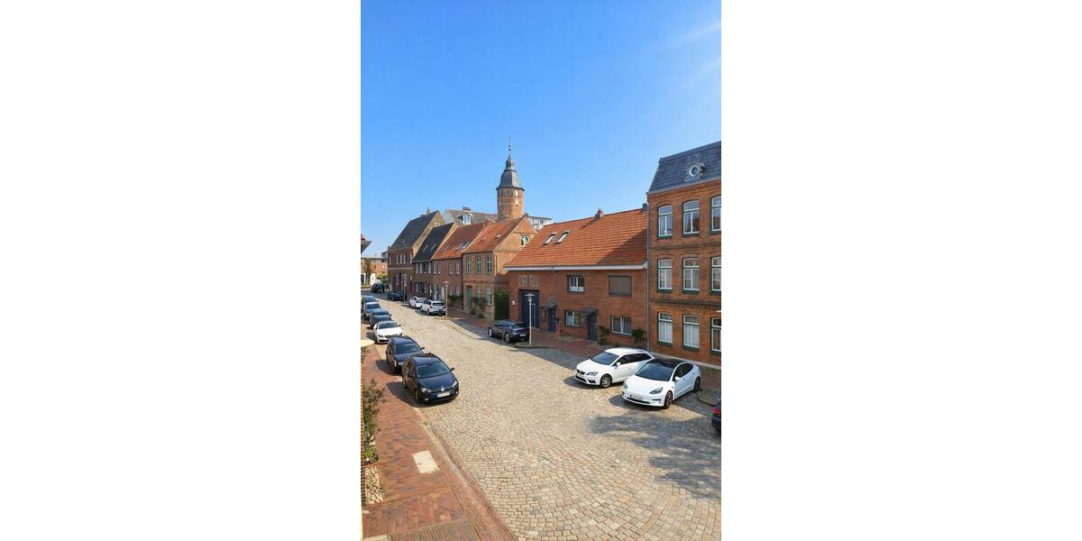 Etagenwohnung Glückstadt - 4.5 Zimmer, 103 m&sup2;, 1.100&euro; | Angebot:26223749