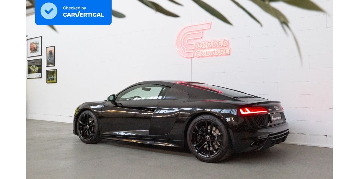 Audi R8 25.600 km 117.900 &euro; Leipzig 04357