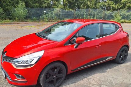 Renault Clio 125.000 km 8.900 &euro; Haiger 35708