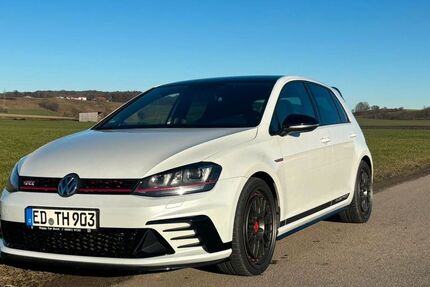 VW Golf 123.000 km 20.200 &euro; Finsing 85464