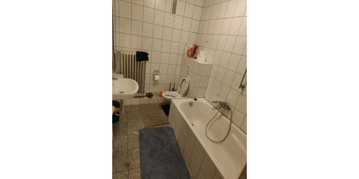 Etagenwohnung Amberg - 1 Zimmer, 50 m&sup2;, 330&euro; | Angebot:26677233