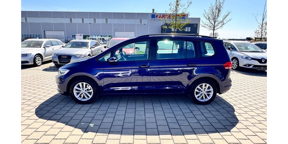 VW Touran 64.200 km 15.999 &euro; Bad Wurzach 88410