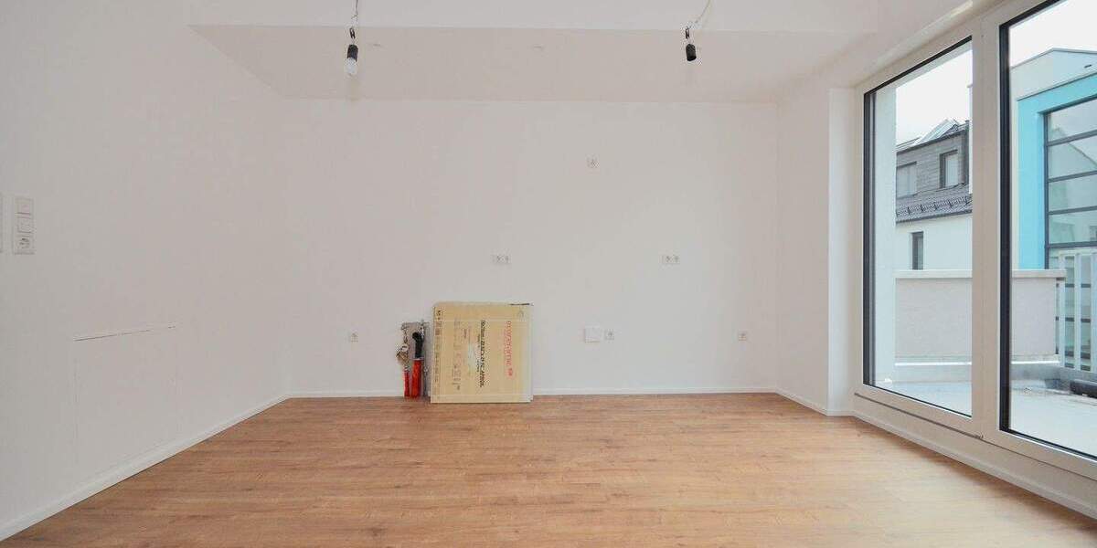 Urbaner Rückzugsort im Stadthaus: Wohnen mit Stil und Effizienz in Neu-Isenburg 5 zimmer