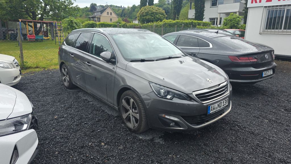 Peugeot 308 110.000 km 5.500 &euro; Oberwinter 53424