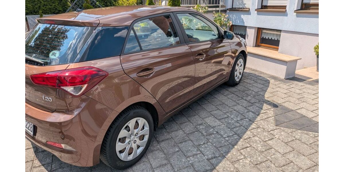 Hyundai i20 95.700 km 7.700 &euro; Feuchtwangen 91555