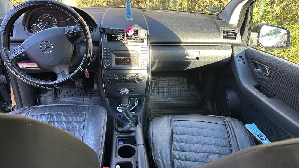 Mercedes-Benz A 180 197.262 km 2.700 &euro; Dietzenbach 63128