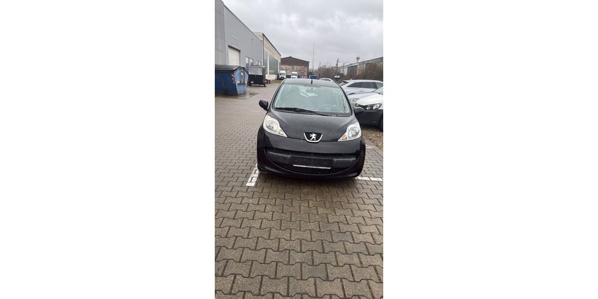 Peugeot 107 58.000 km 4.500 &euro; Hagen 58089