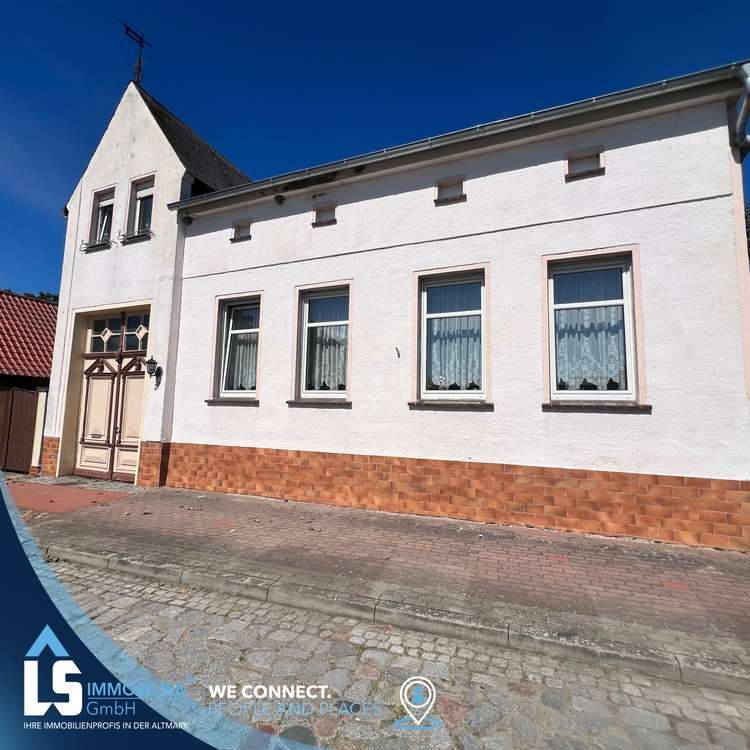 Haus zum Kaufen in Lüderitz 150.000 € 170.3 m²