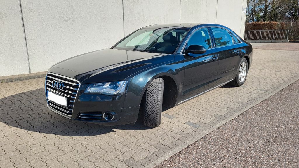 Audi A8 290.000 km 12.450 &euro; Stutensee 76297