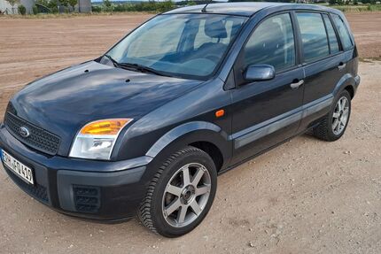 Ford Fusion 88.500 km 1.999 &euro; Adelsdorf 91325