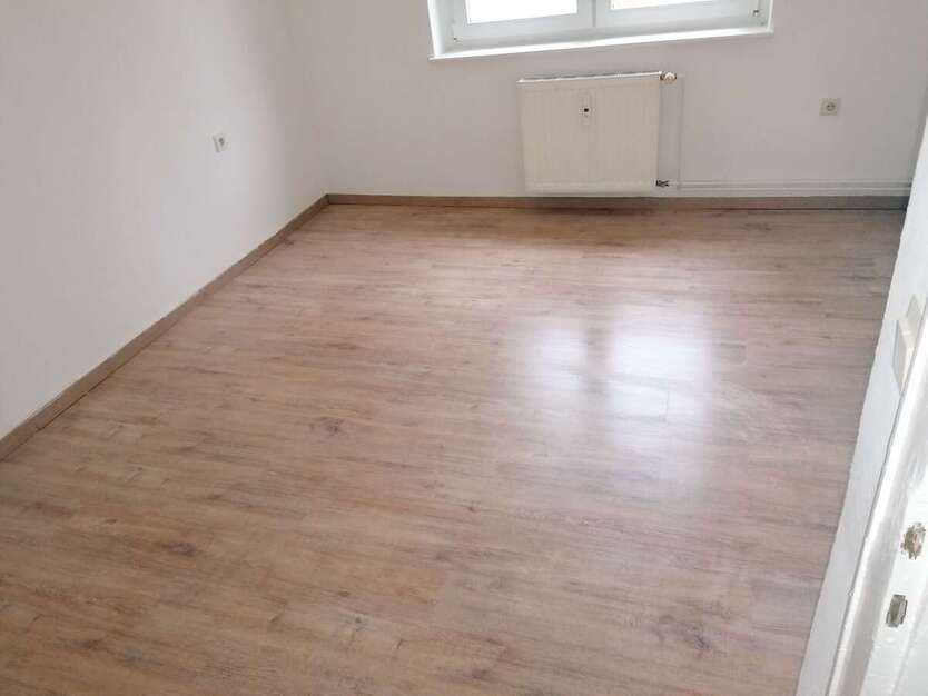 Renovierte 4 Zimmer Wohnung mit EBK in der Waldsiedlung 4 zimmer
