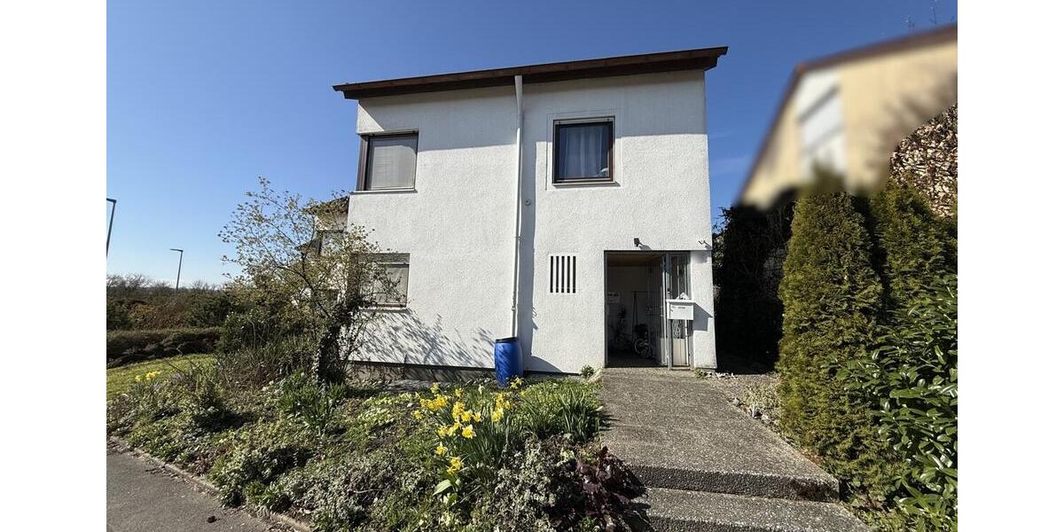 Reihenhaus Schwäbisch Hall - 6.5 Zimmer, 140 m&sup2;, 1.200&euro; | Angebot:26451380