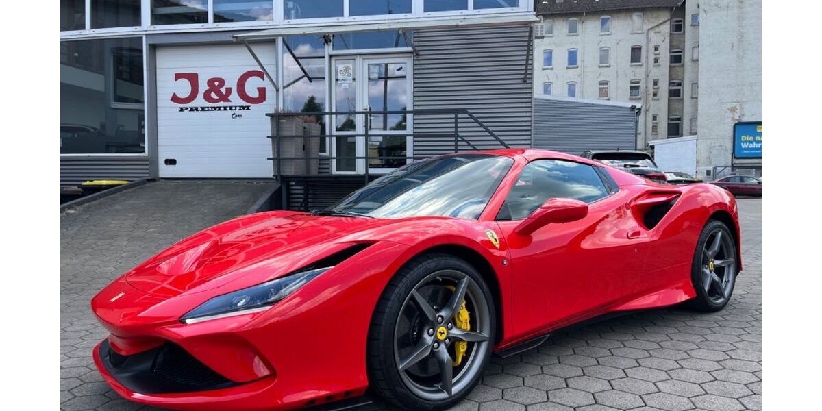 Ferrari F8 3.555 km 348.000 &euro; Kassel 34123