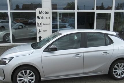Opel Corsa 8.100 km 15.900 &euro; Bad Freienwalde OT Altranft 16259