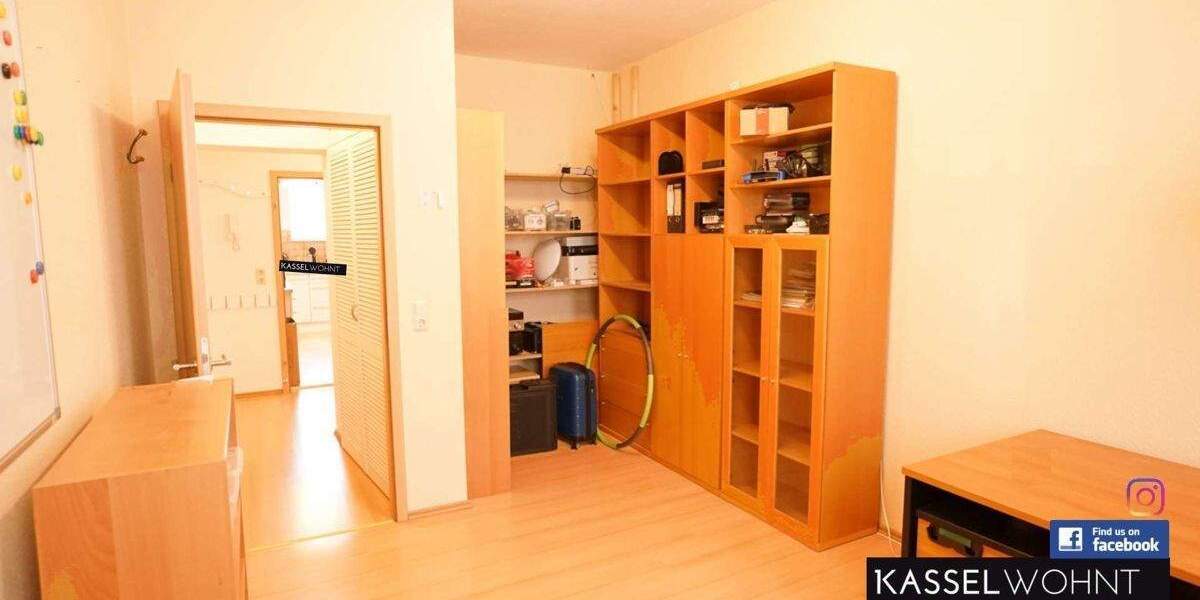 Etagenwohnung Kassel Mitte - 4 Zimmer, 120 m&sup2;, 295.000&euro; | Angebot:25628462