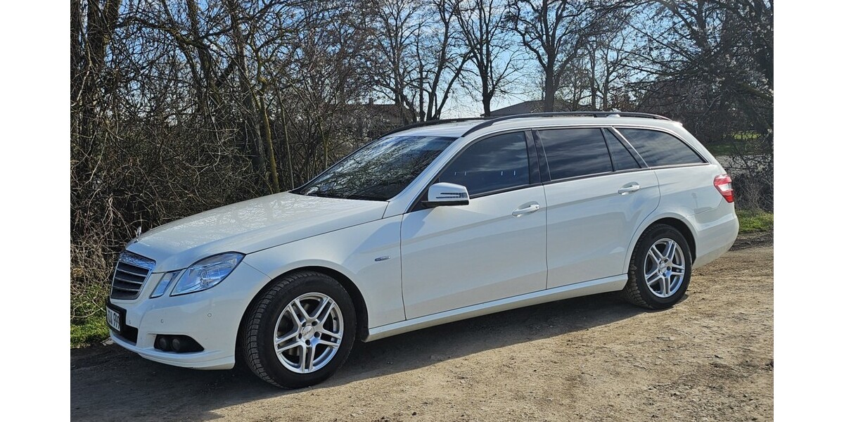 Mercedes-Benz E 220 279.999 km 10.999 &euro; Oranienburg 16515