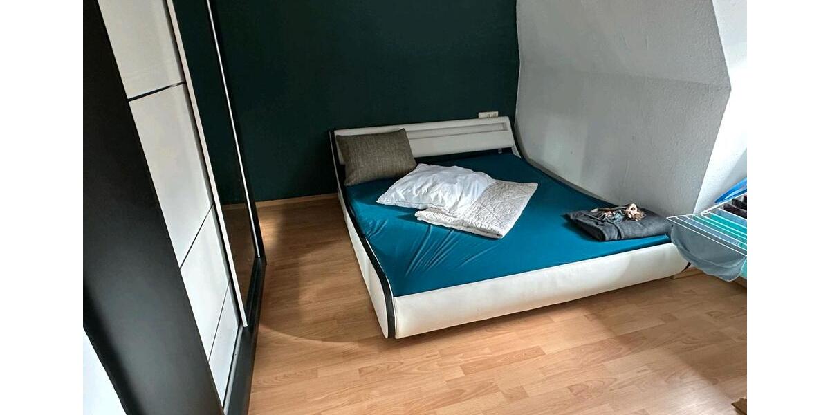 Dachgeschoßwohnung Ellwangen (Jagst) - 2 Zimmer, 48 m&sup2;, 198.000&euro; | Angebot:26846744