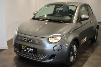 Fiat 500e 14.352 km 17.870 € Bietigheim-Bissingen 74321