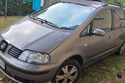 Seat Alhambra 227.000 km 4.321 € Herten 45699
