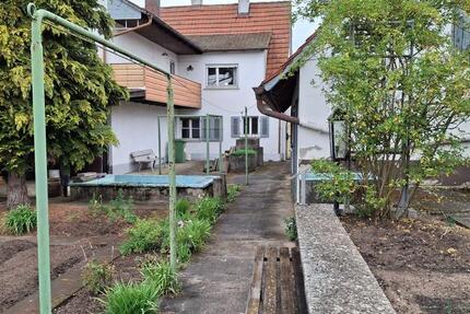 Haus Roth - 6 Zimmer, 130 m&sup2;, 399.000&euro; | Angebot:26885171