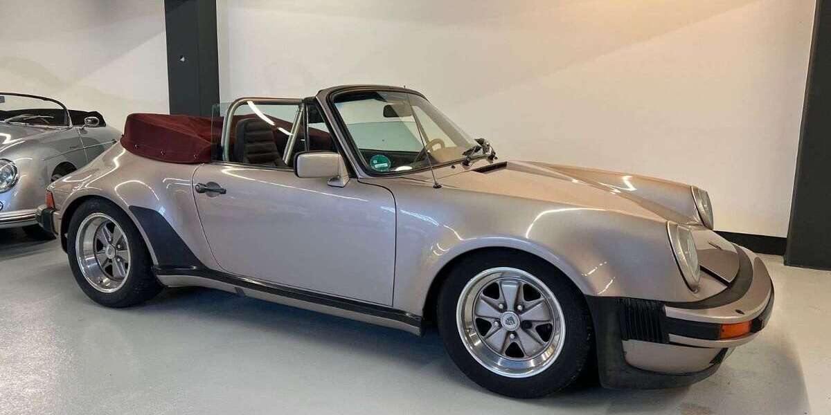 Porsche 911 99.756 km 64.900 € München 80331