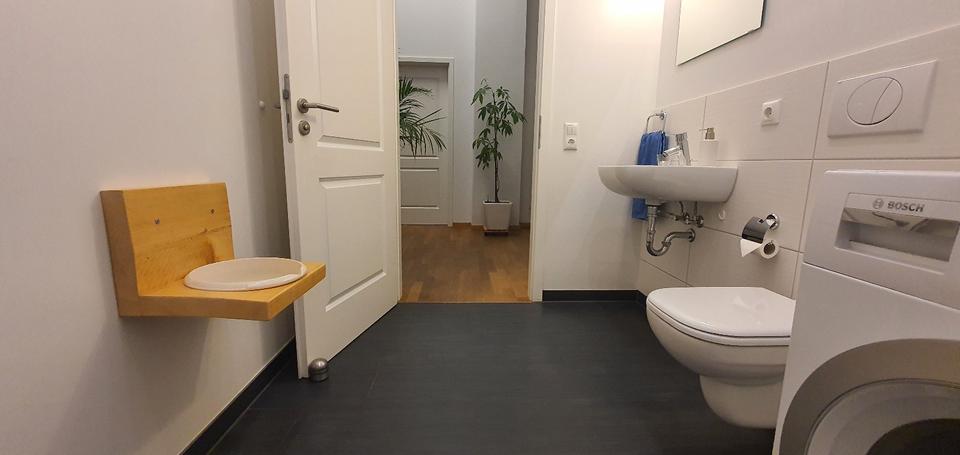 Wohnen auf Zeit Dresden - 3 Zimmer, 108 m&sup2;, 2.250&euro; | Angebot:26532588