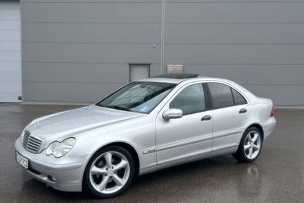 Mercedes-Benz C 200 260.000 km 3.450 € Tannheim 88459