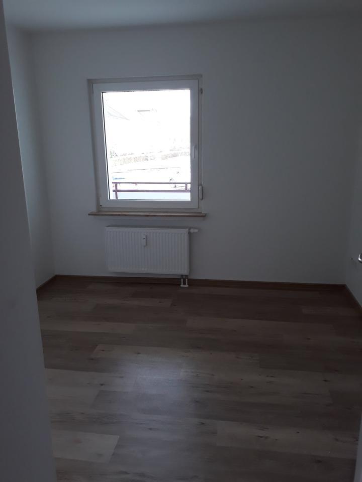 * Anfragestopp * - Bad Zwischenahn Rostrup - 4 Zimmer Küche Bad Erdgeschosswohnung zimmer