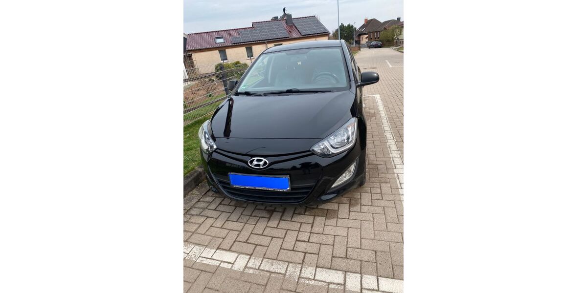 Hyundai i20 72.000 km 5.000 &euro; Nordhausen 99734