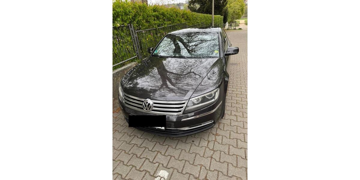 VW Phaeton 240.000 km 7.599 &euro; Dresden 01099