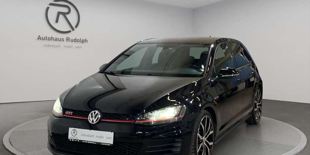 VW Golf 100.843 km 17.589 &euro; Oelsnitz/Erzg. 09376