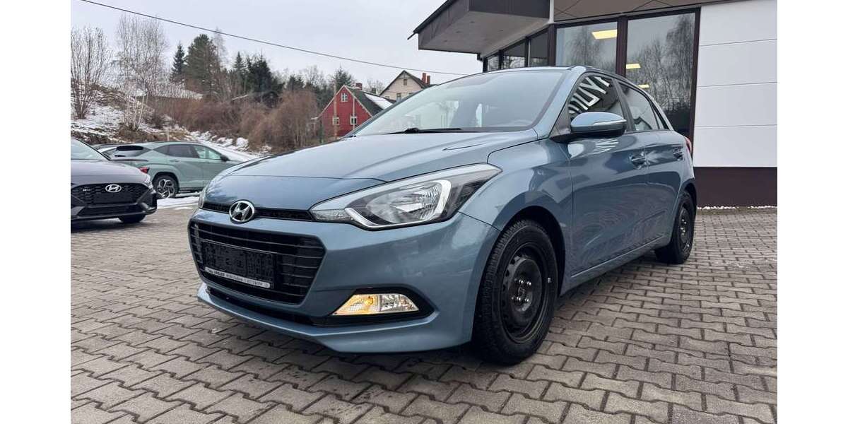 Hyundai i20 135.800 km 7.595 &euro; Thalheim 09380