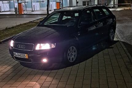 Audi A4 274.000 km 2.400 € Bellenberg 89287
