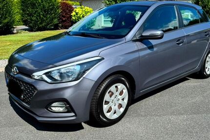 Hyundai i20 48.500 km 10.250 &euro; Westoverledingen 26810