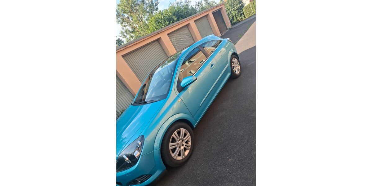 Opel Astra 161.000 km 2.490 &euro; Kemnath 95478