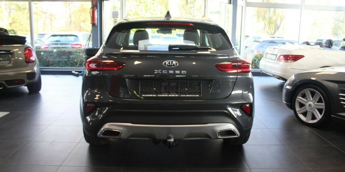 Kia XCeed 1.6 CRDi Eco-Dynamics 48V Mild Hybrid Platin 71.010 km 16.980 &euro; Euskirchen 53881