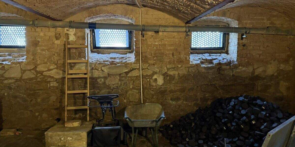 Mehrfamilienhaus, Wohnhaus Lichtenstein/Sachsen Lichtenstein - 8 Zimmer, 286 m&sup2;, 277.000&euro; | Angebot:24250865