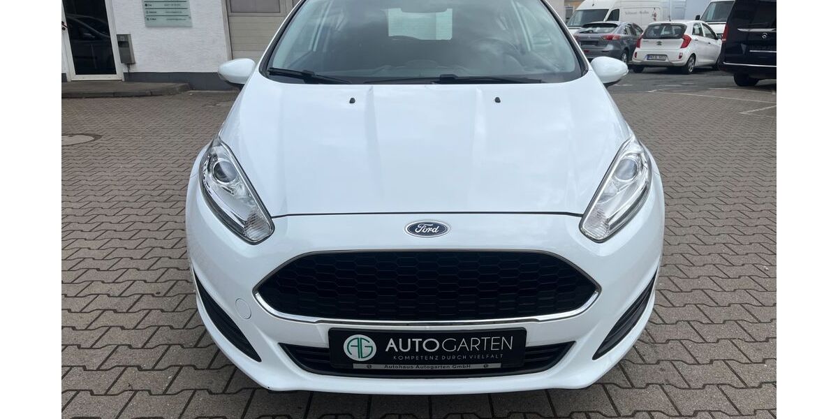 Ford Fiesta 64.000 km 5.950 &euro; Paderborn 33098