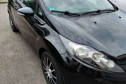 Ford Fiesta 155.560 km 1.650 € Aichtal 72631